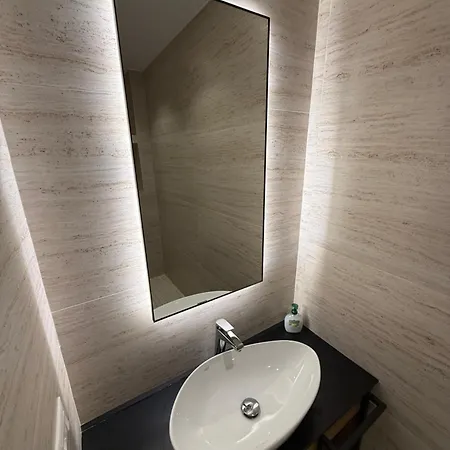 فيلة Luxury Silente