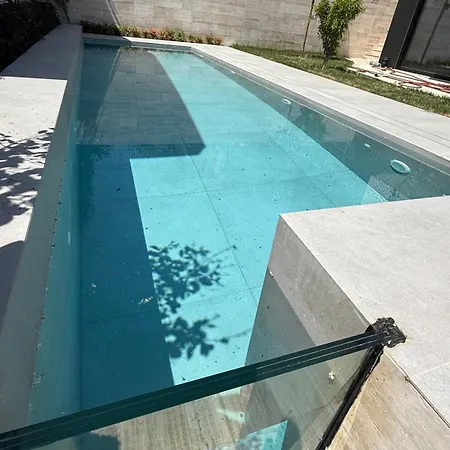 Villa Luxury Silente Mjull-Bathore